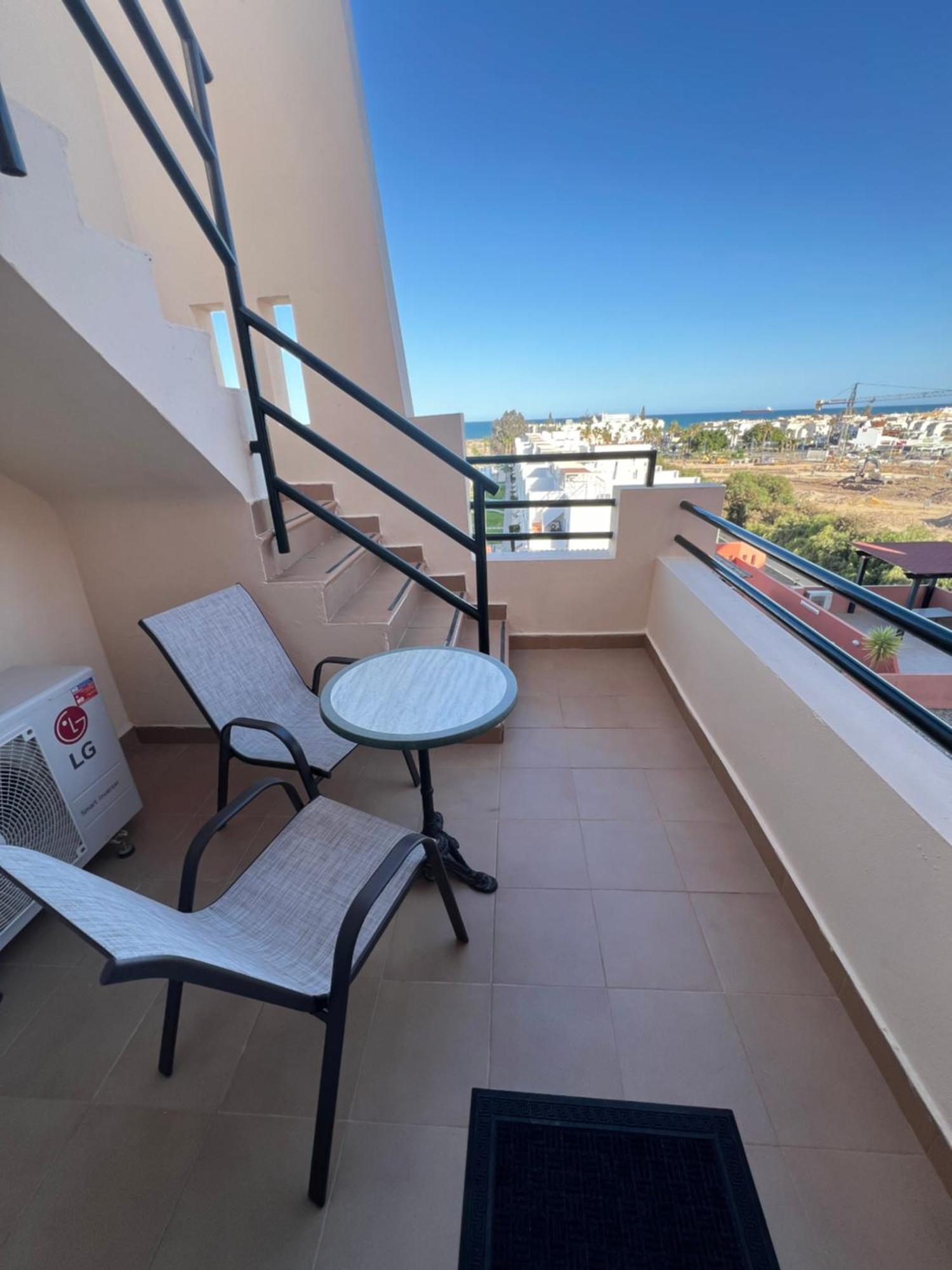 Atico Con Vistas Al Mar Y Piscina Privada Apartment