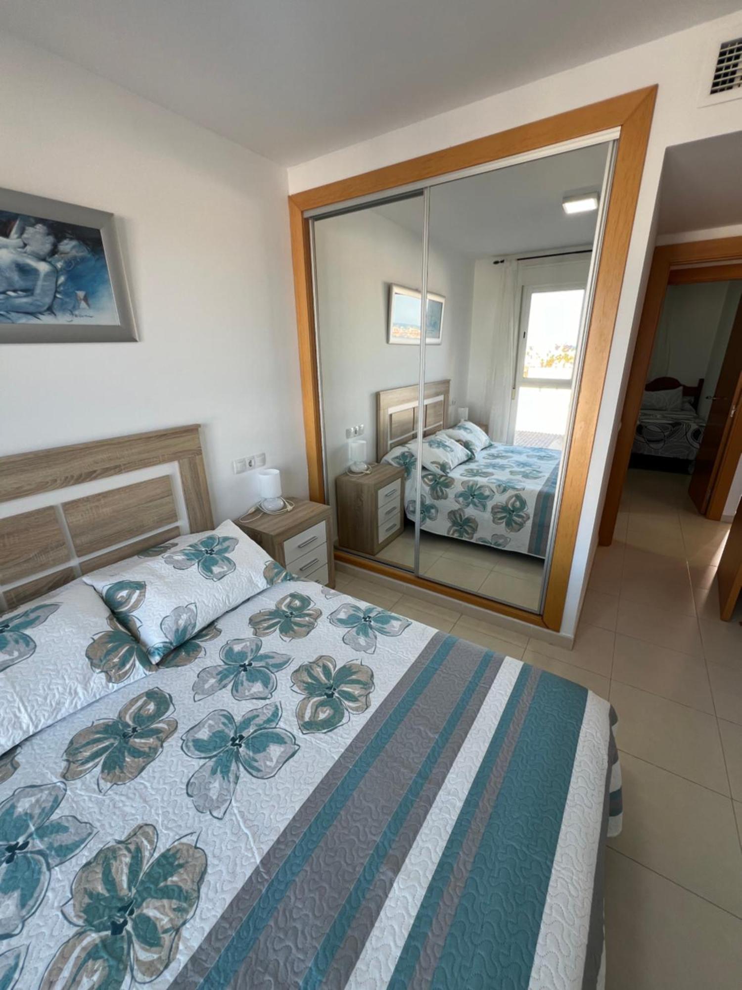 Apartment Atico Con Vistas Al Mar Y Piscina Privada *